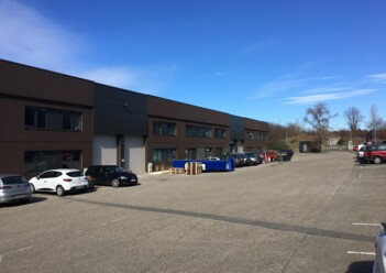 Location entrepôts / activités Dardilly Cushman & Wakefield