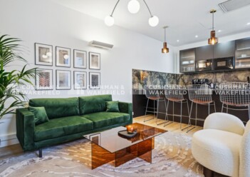 Location plateaux indépendants Paris 8 Cushman & Wakefield