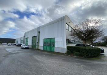 Location entrepôt / activités Montigny-le-Bretonneux Cushman & Wakefield