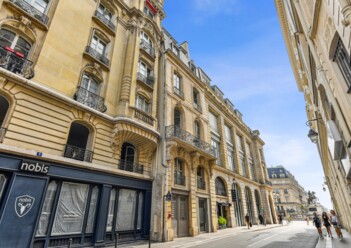 Location bureaux Paris 2 Cushman & Wakefield