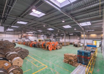 Location entrepôts / activités Palaiseau Cushman & Wakefield