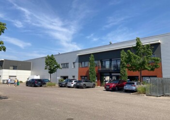 Location entrepôts / activités Décines-Charpieu Cushman & Wakefield