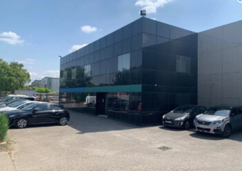 Location entrepôts / activités Vaulx-en-Velin Cushman & Wakefield