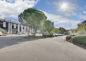 Location entrepôts / activités Vitrolles Cushman & Wakefield