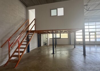 Achat entrepôts / activités Villejust Cushman & Wakefield