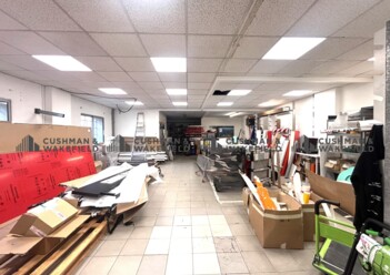 Location entrepôts / activités Marseille 15 Cushman & Wakefield