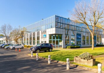 Location entrepôts / activités Fresnes Cushman & Wakefield