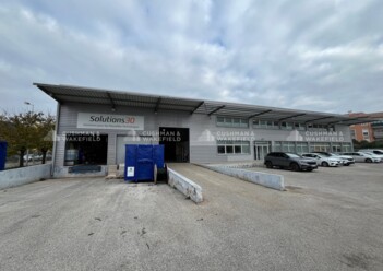 Location entrepôts / activités Le Luc Cushman & Wakefield