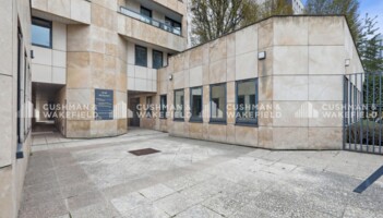 Location bureaux Courbevoie Cushman & Wakefield