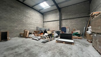 Achat entrepôts / activités La Tour-de-Salvagny Cushman & Wakefield