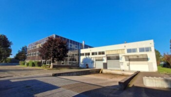 Achat entrepôts / activités Buc Cushman & Wakefield