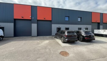 Location entrepôts / activités Brignais Cushman & Wakefield