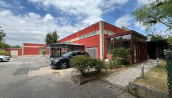 Location entrepôts / activités Lisses Cushman & Wakefield