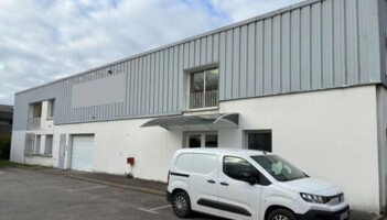 Achat entrepôts / activités Buc Cushman & Wakefield