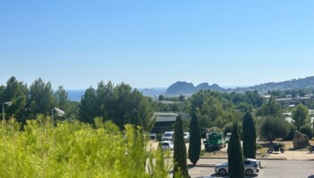 Location entrepôts / activités La Ciotat Cushman & Wakefield