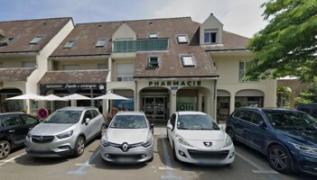 Location commerces Montgermont Cushman & Wakefield