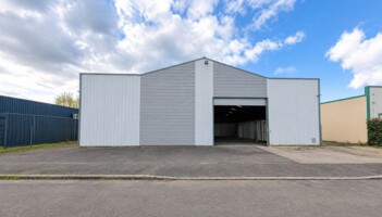 Location entrepôts / activités Saint-Jacques-de-la-Lande Cushman & Wakefield